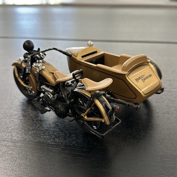 Harley-Davidson Numbered Limited Edition 1933 Motorcycle Sidecar Ultra Edition - Picture 5 of 14